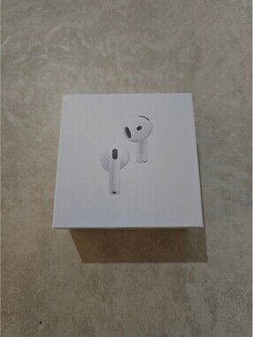 AirPods 4with Active Noise Cancellation